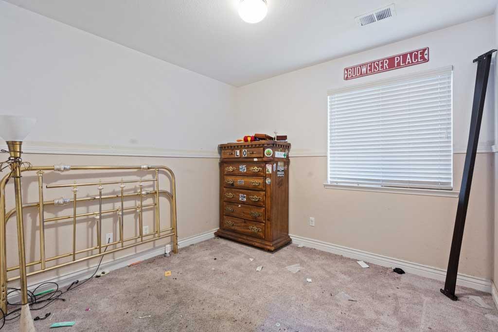 Detail Gallery Image 12 of 20 For 1940 Sycamore, Hollister,  CA 95023 - 3 Beds | 2 Baths