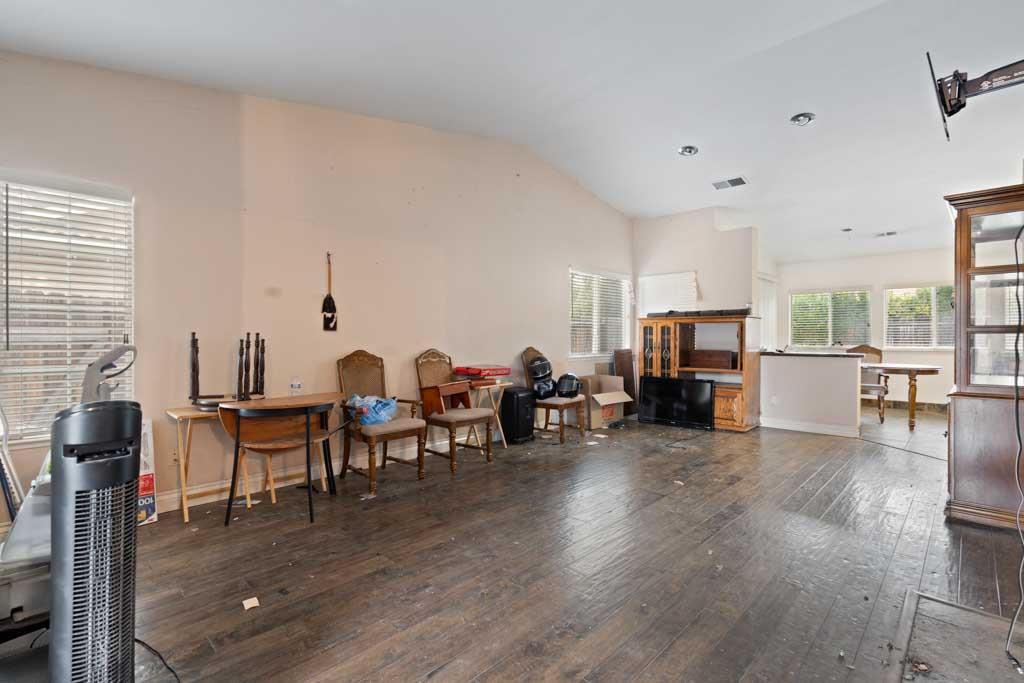 Detail Gallery Image 18 of 20 For 1940 Sycamore, Hollister,  CA 95023 - 3 Beds | 2 Baths