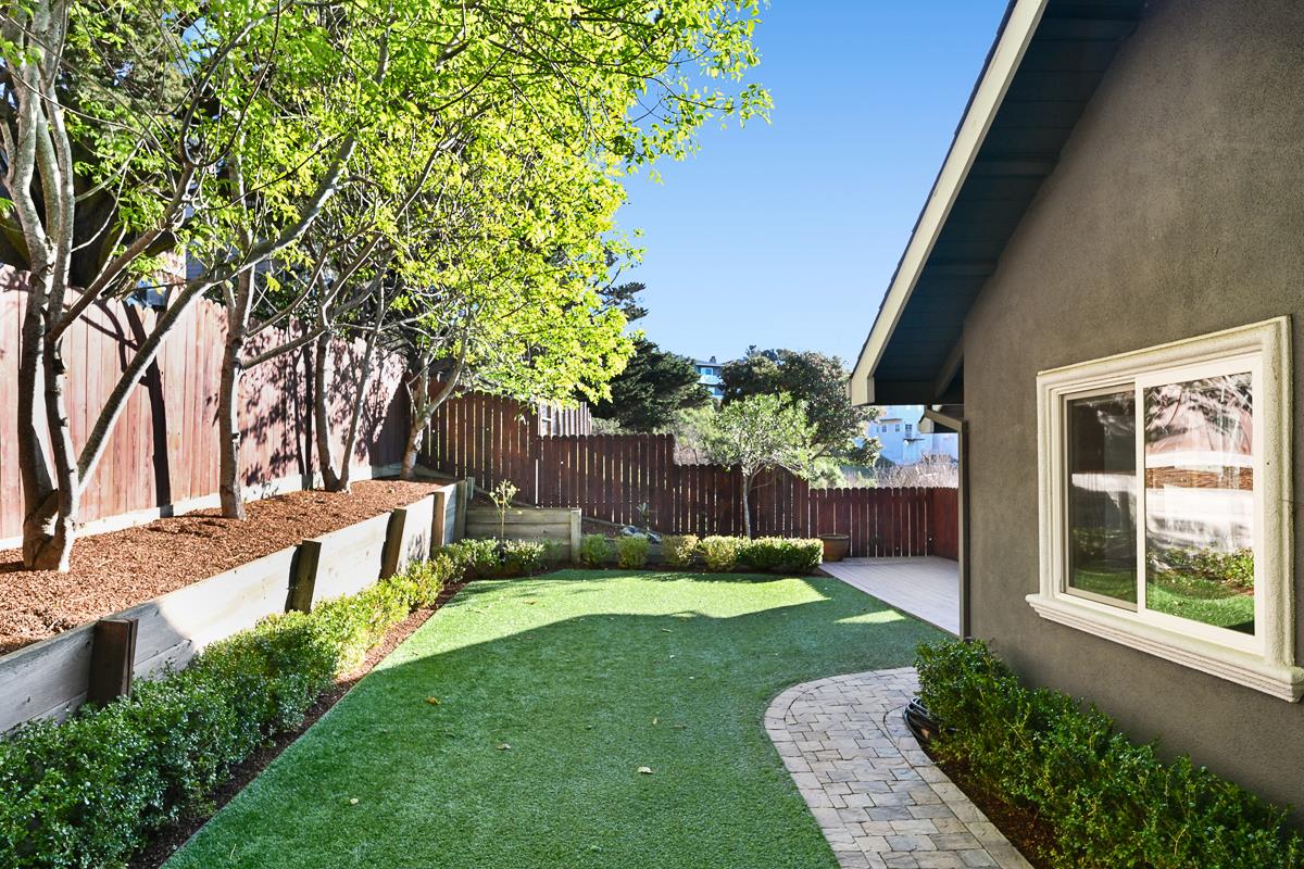 Detail Gallery Image 11 of 11 For 3817 Naughton Ave, Belmont,  CA 94002 - 4 Beds | 3/1 Baths