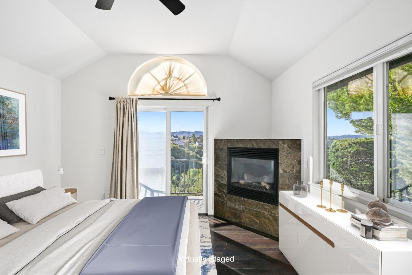 Detail Gallery Image 7 of 11 For 3817 Naughton Ave, Belmont,  CA 94002 - 4 Beds | 3/1 Baths