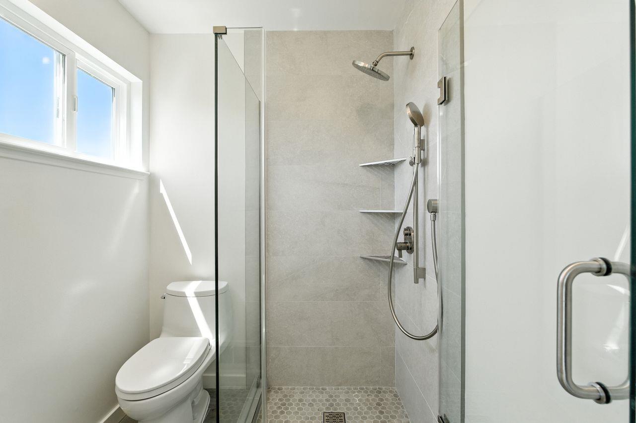 Detail Gallery Image 40 of 67 For 553 Diamond Ave, South San Francisco,  CA 94080 - 4 Beds | 3 Baths