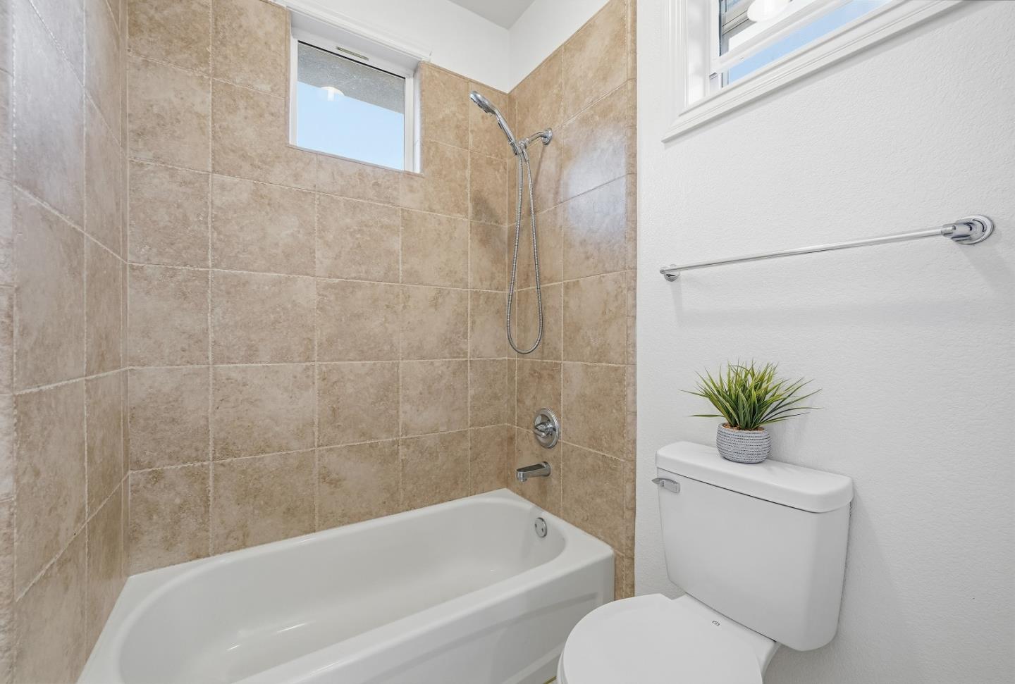 Detail Gallery Image 40 of 56 For 1136 Mckay Dr, San Jose,  CA 95131 - 4 Beds | 3 Baths