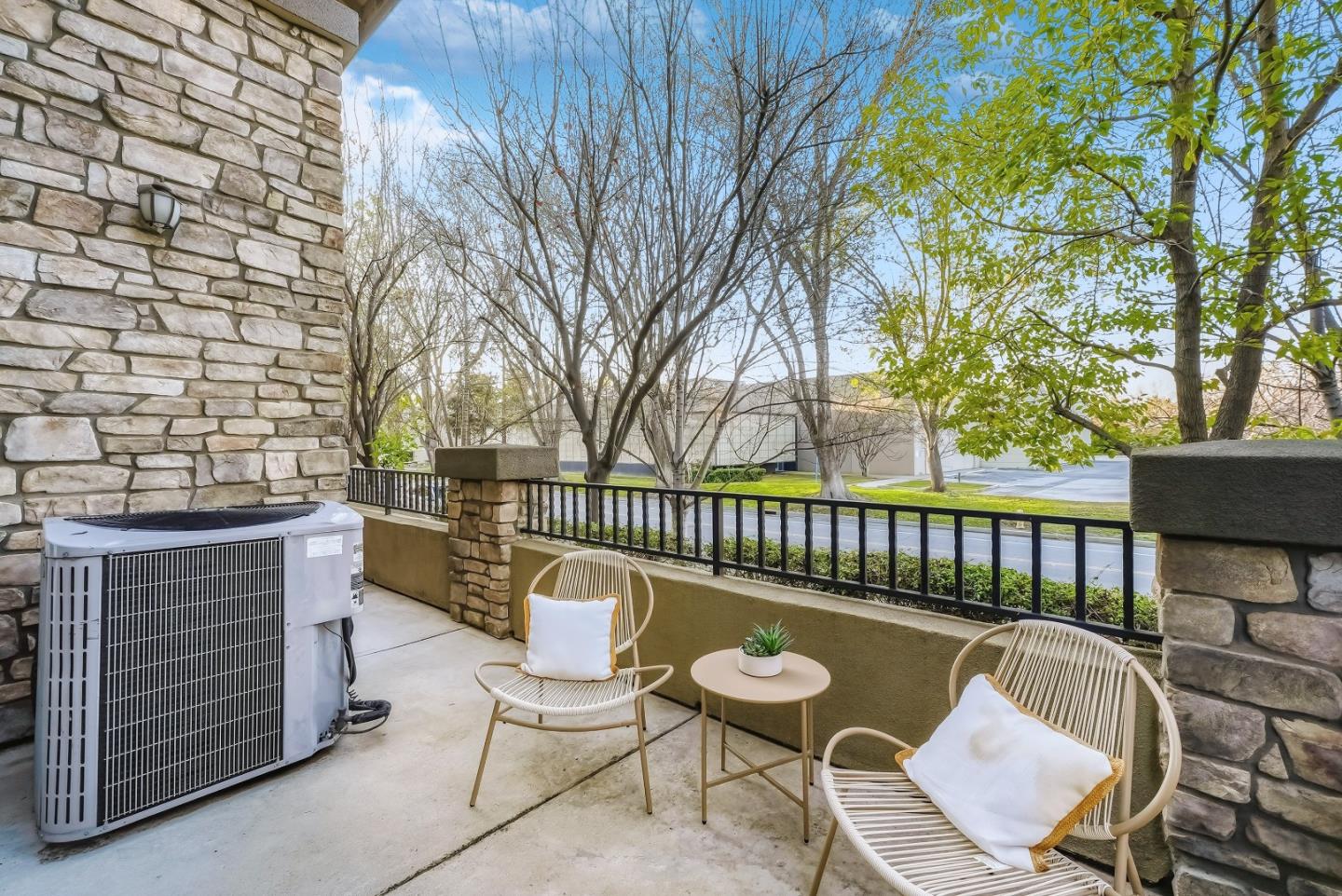 Detail Gallery Image 44 of 56 For 1136 Mckay Dr, San Jose,  CA 95131 - 4 Beds | 3 Baths