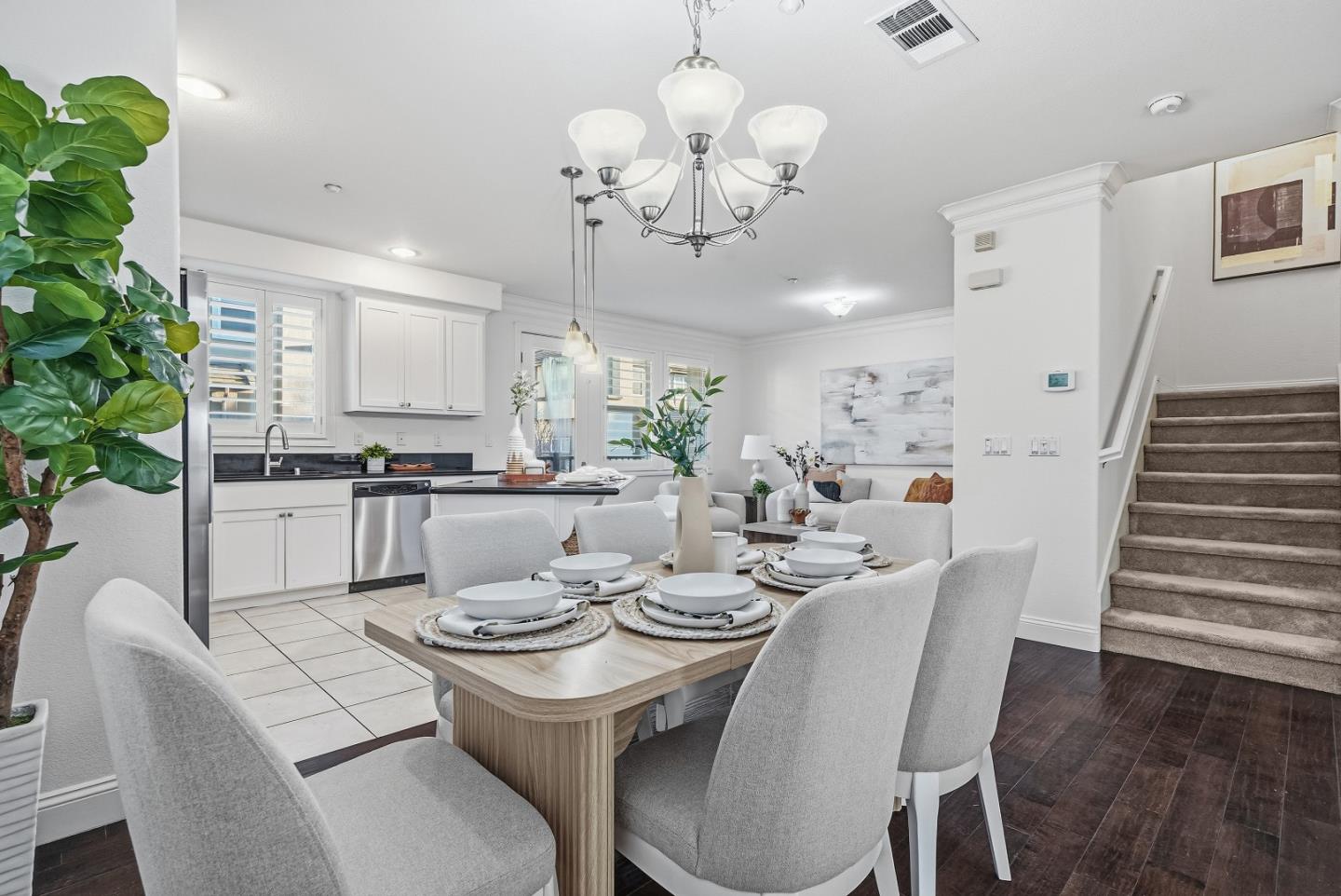 Detail Gallery Image 8 of 56 For 1136 Mckay Dr, San Jose,  CA 95131 - 4 Beds | 3 Baths