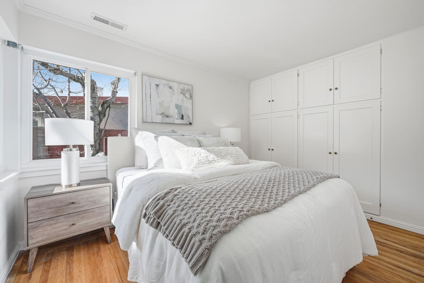 Detail Gallery Image 16 of 41 For 2306 Peachtree Ln, San Jose,  CA 95128 - 3 Beds | 1 Baths