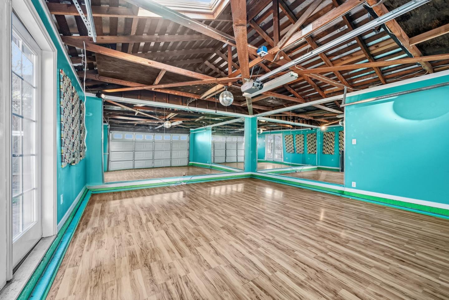 Detail Gallery Image 24 of 41 For 2306 Peachtree Ln, San Jose,  CA 95128 - 3 Beds | 1 Baths