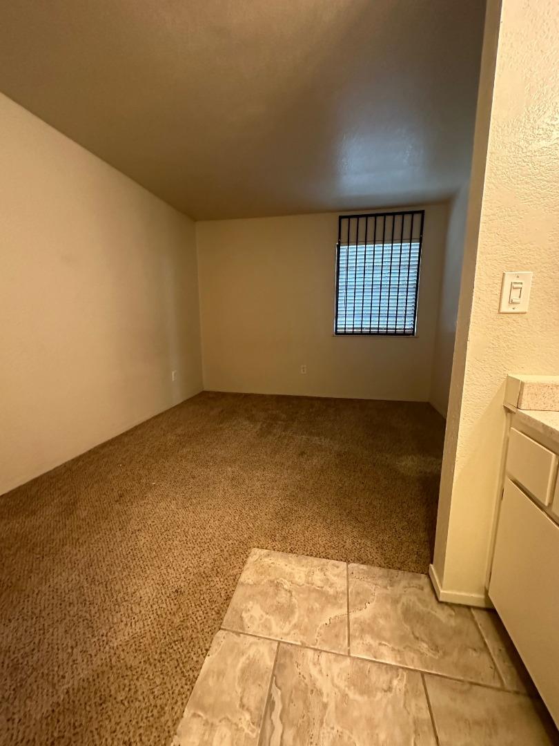 Detail Gallery Image 7 of 16 For 1645 Pyrenees Ave #63,  Stockton,  CA 95210 - 1 Beds | 1 Baths