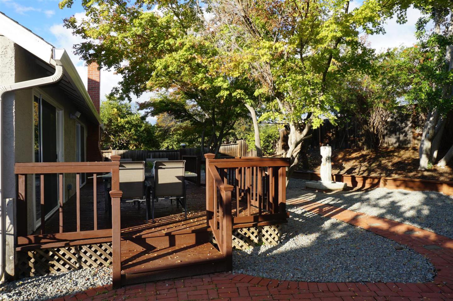 Detail Gallery Image 3 of 44 For 4146 Moonflower Ct, San Jose,  CA 95135 - 4 Beds | 2 Baths