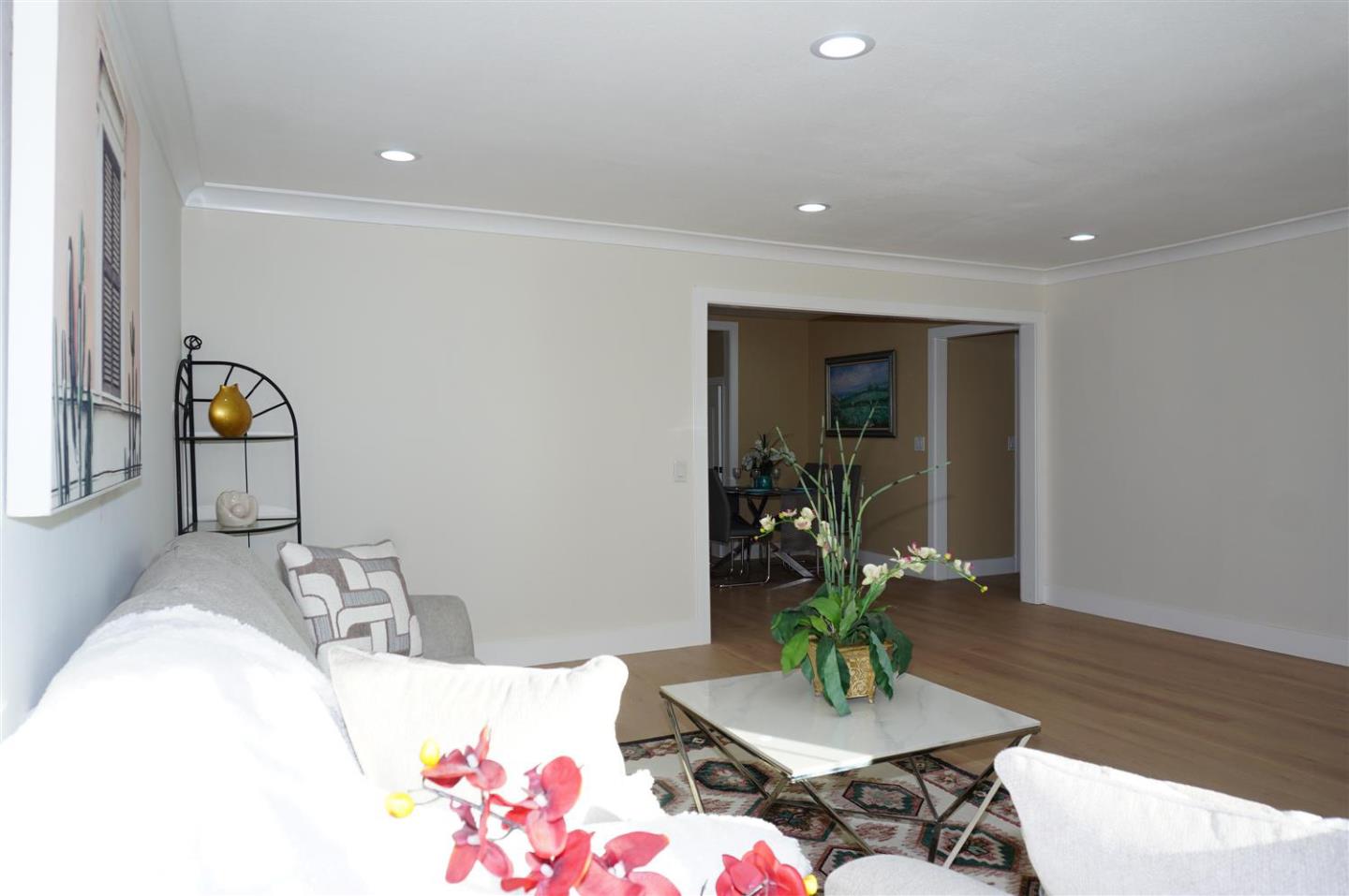 Detail Gallery Image 35 of 44 For 4146 Moonflower Ct, San Jose,  CA 95135 - 4 Beds | 2 Baths