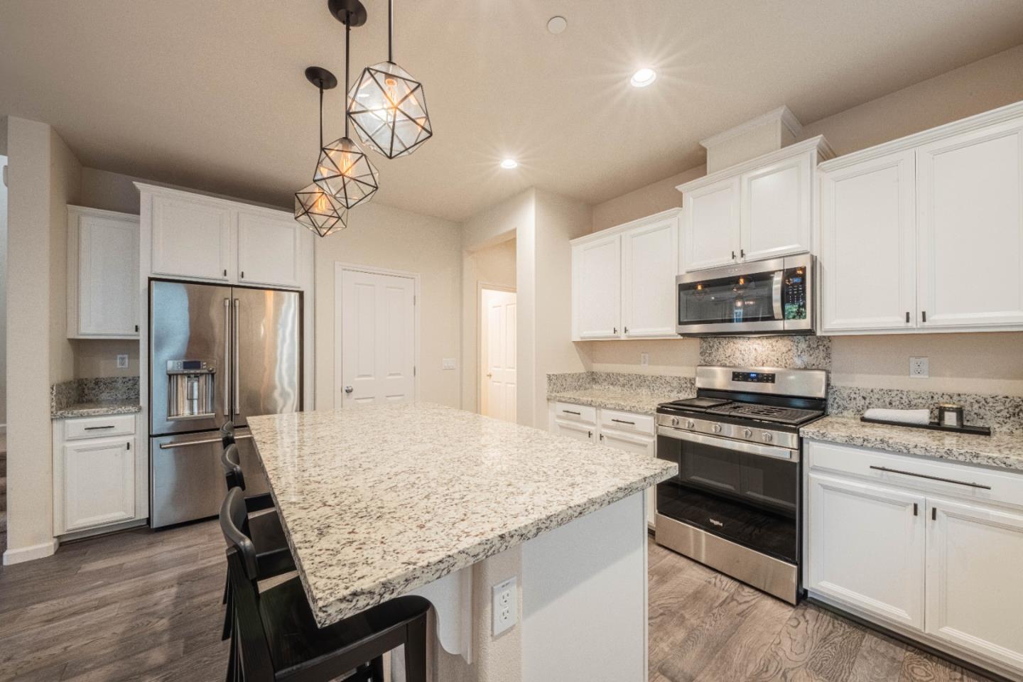 Detail Gallery Image 13 of 46 For 18831 Sedgwick Ln, Marina,  CA 93933 - 3 Beds | 2/1 Baths