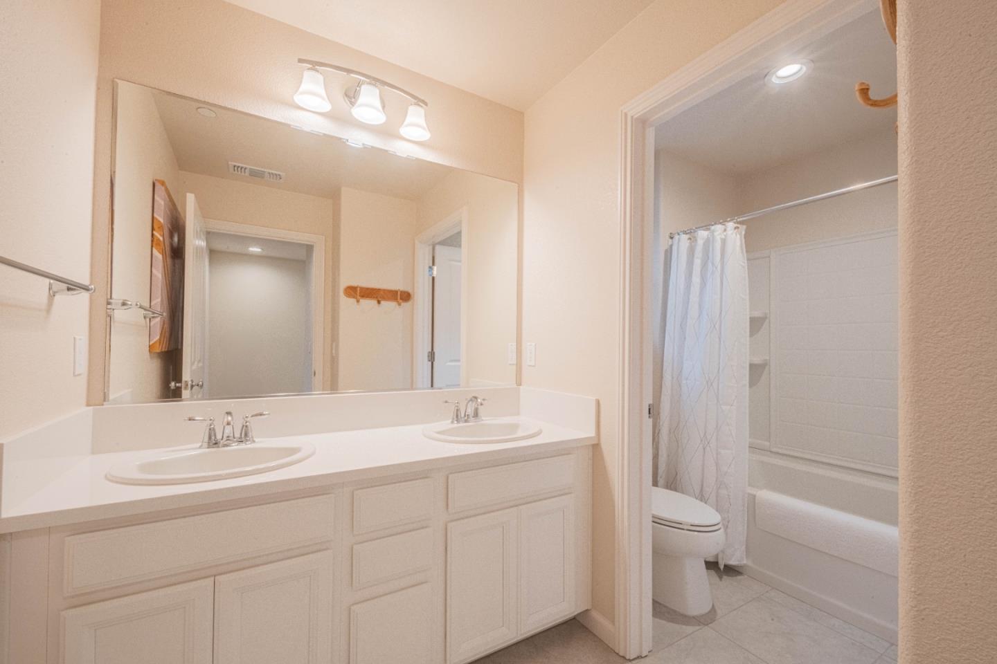 Detail Gallery Image 31 of 46 For 18831 Sedgwick Ln, Marina,  CA 93933 - 3 Beds | 2/1 Baths