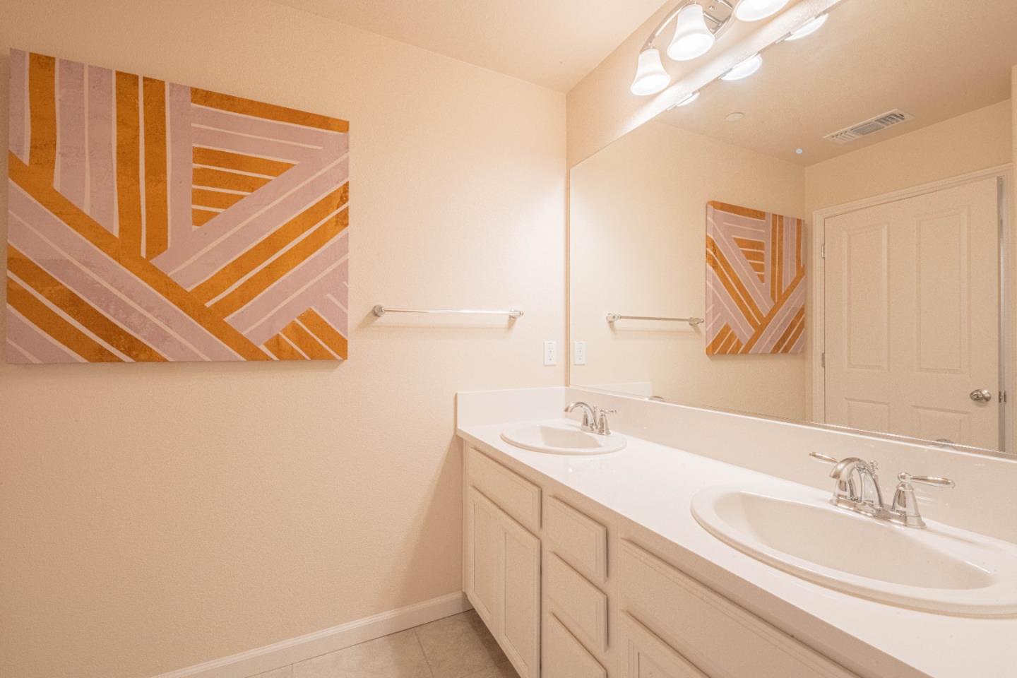 Detail Gallery Image 33 of 46 For 18831 Sedgwick Ln, Marina,  CA 93933 - 3 Beds | 2/1 Baths