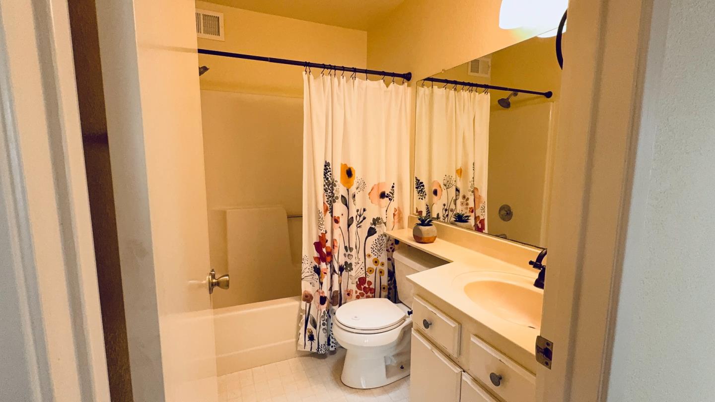 Detail Gallery Image 21 of 37 For 1026 Highlander Dr, Seaside,  CA 93955 - 2 Beds | 2 Baths