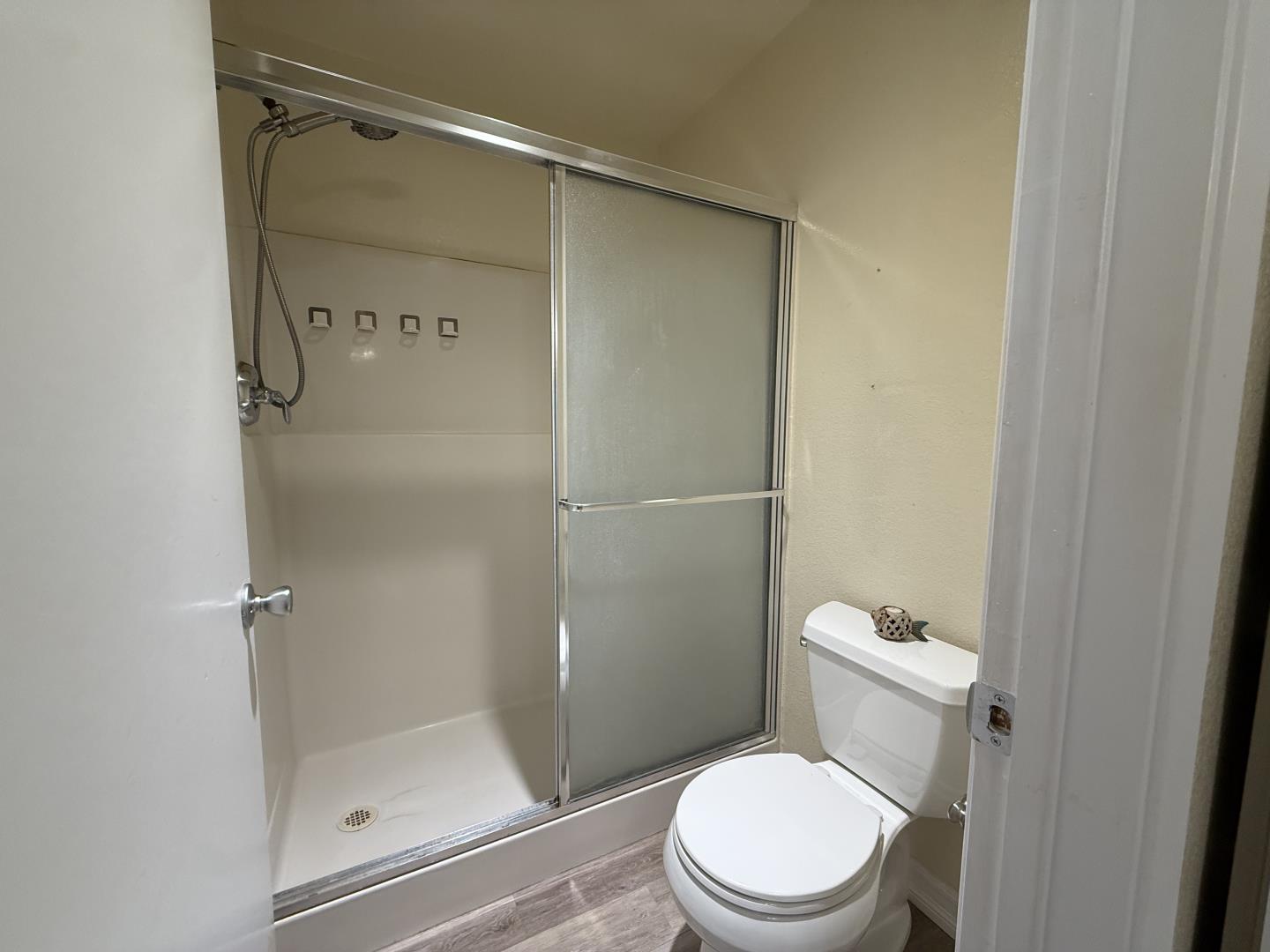 Detail Gallery Image 27 of 37 For 1026 Highlander Dr, Seaside,  CA 93955 - 2 Beds | 2 Baths