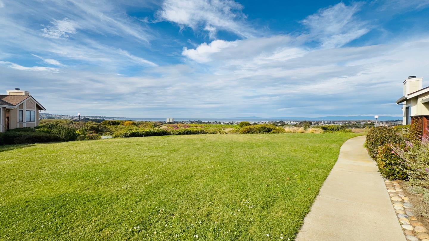 Detail Gallery Image 36 of 37 For 1026 Highlander Dr, Seaside,  CA 93955 - 2 Beds | 2 Baths