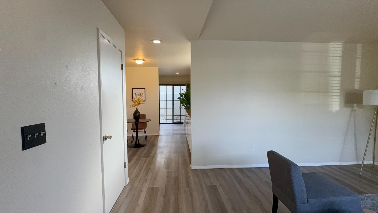 Detail Gallery Image 9 of 37 For 1026 Highlander Dr, Seaside,  CA 93955 - 2 Beds | 2 Baths
