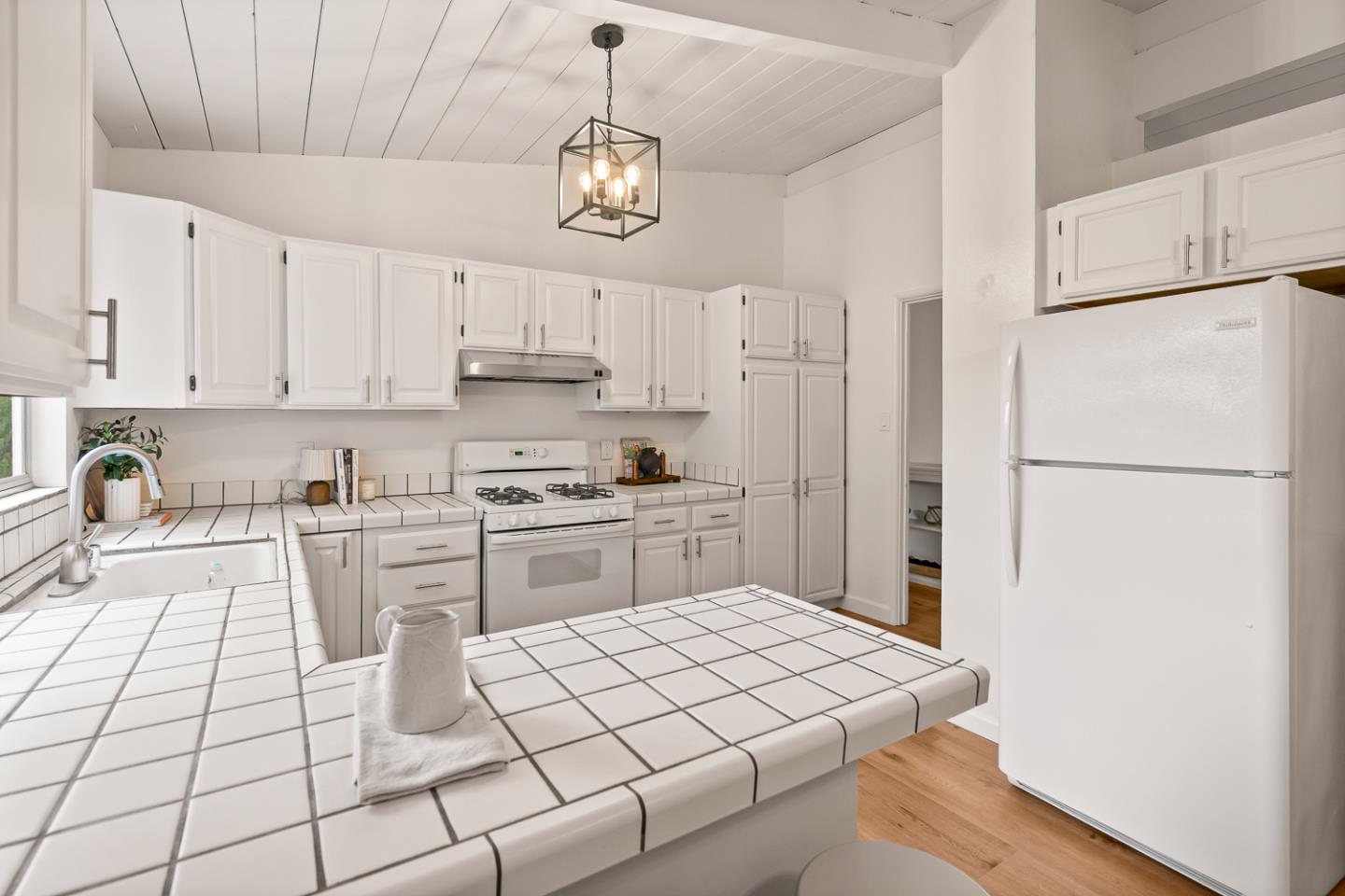 Detail Gallery Image 12 of 42 For 165 Madison Ave, San Bruno,  CA 94066 - 3 Beds | 2 Baths