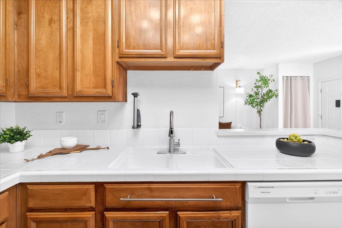 Photo #16: ML82030095 Listing: Photo #16