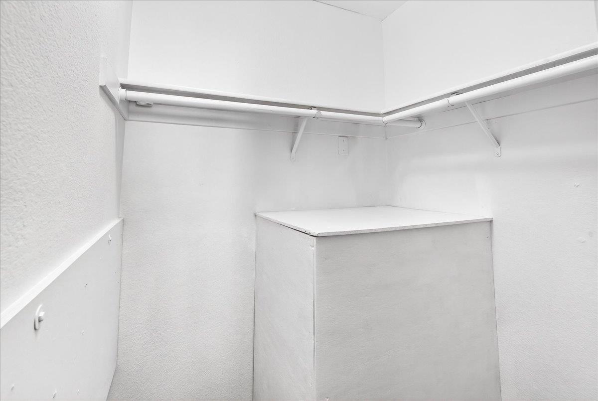 Photo #27: ML82030095 Listing: Photo #27