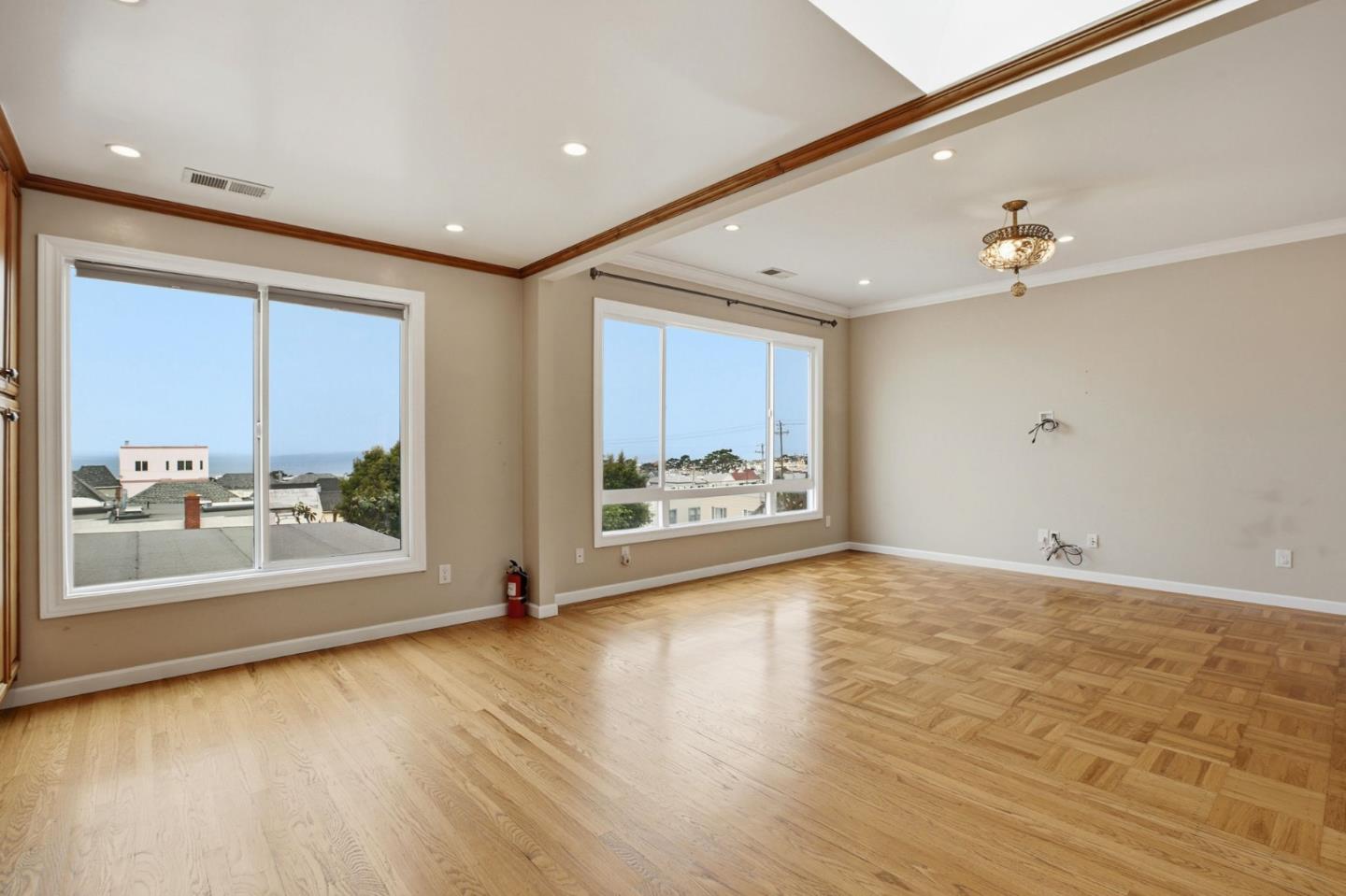 Detail Gallery Image 14 of 40 For 1927 30th Ave, San Francisco,  CA 94116 - 4 Beds | 3 Baths