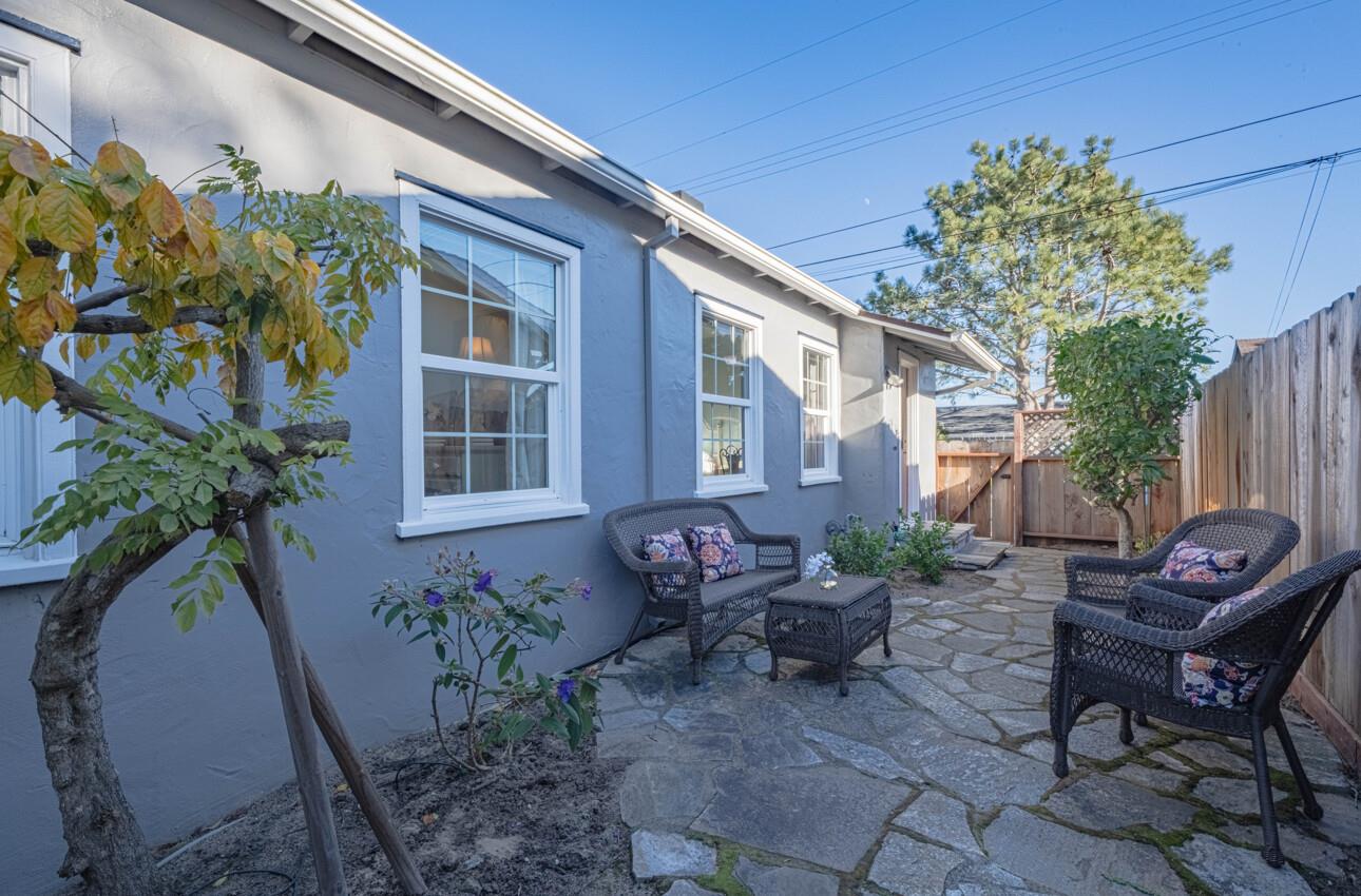 Detail Gallery Image 38 of 40 For 801 Laurel Ave, Pacific Grove,  CA 93950 - 2 Beds | 2 Baths