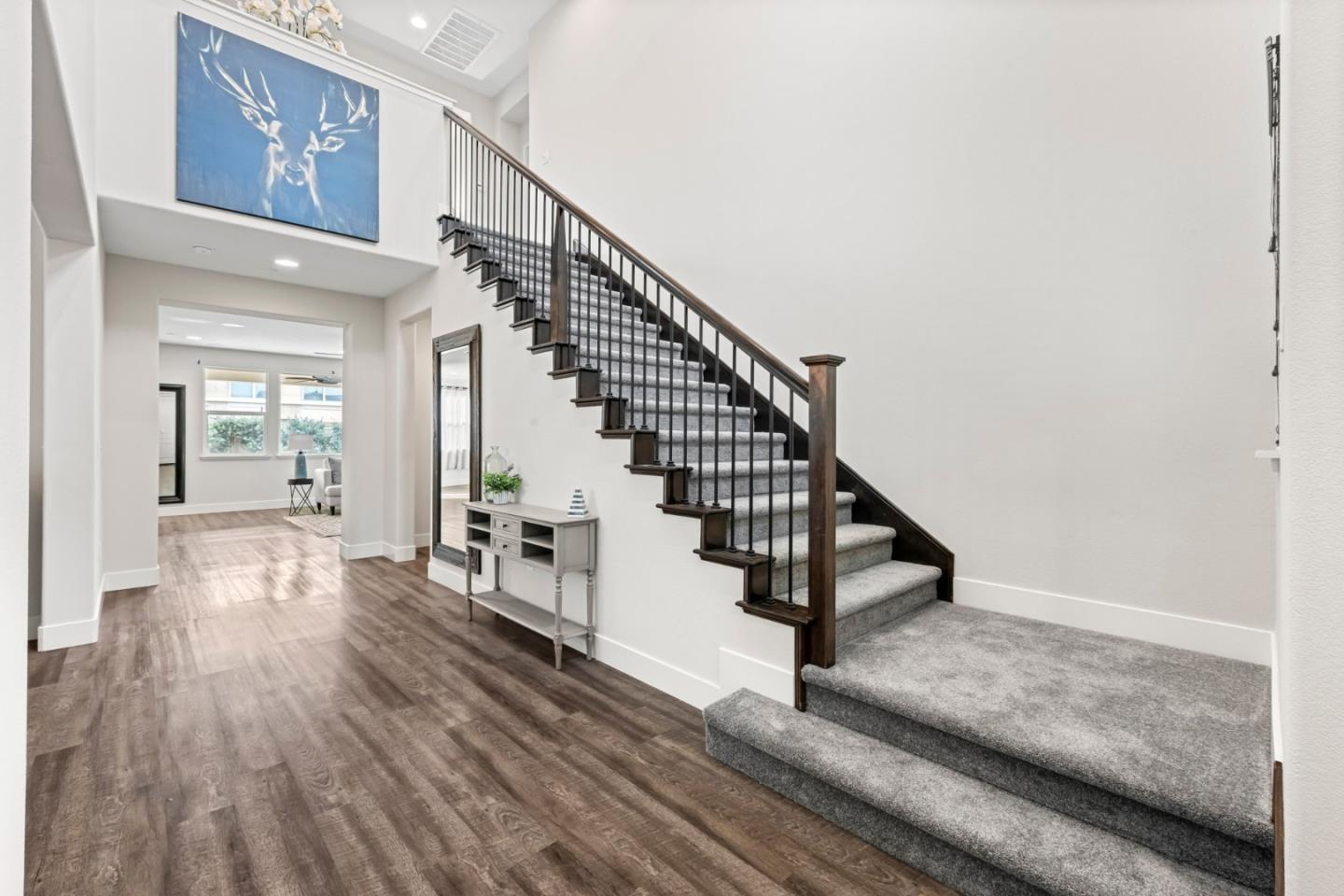 Detail Gallery Image 18 of 41 For 9850 Bobcat Ct, Gilroy,  CA 95020 - 4 Beds | 3/1 Baths