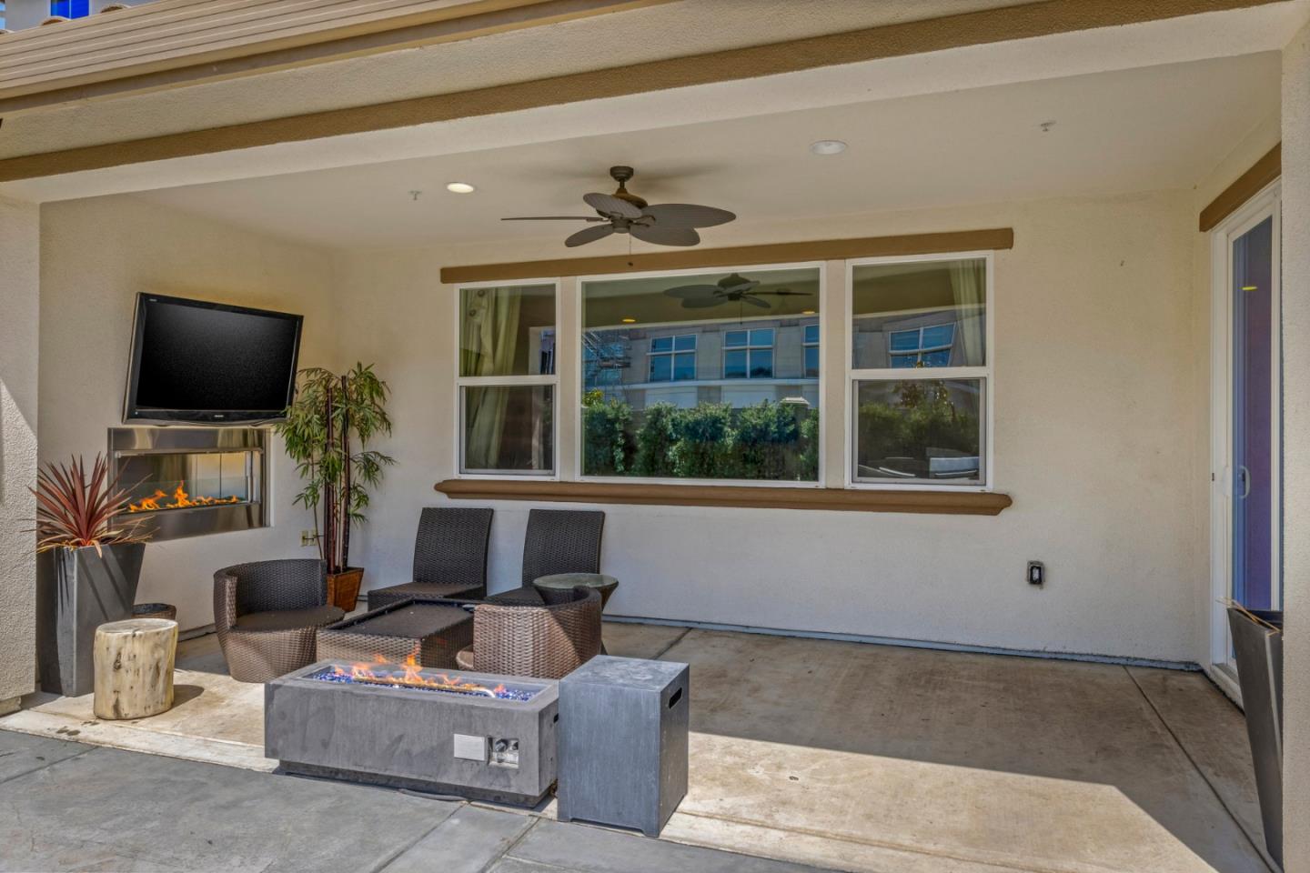 Detail Gallery Image 31 of 41 For 9850 Bobcat Ct, Gilroy,  CA 95020 - 4 Beds | 3/1 Baths