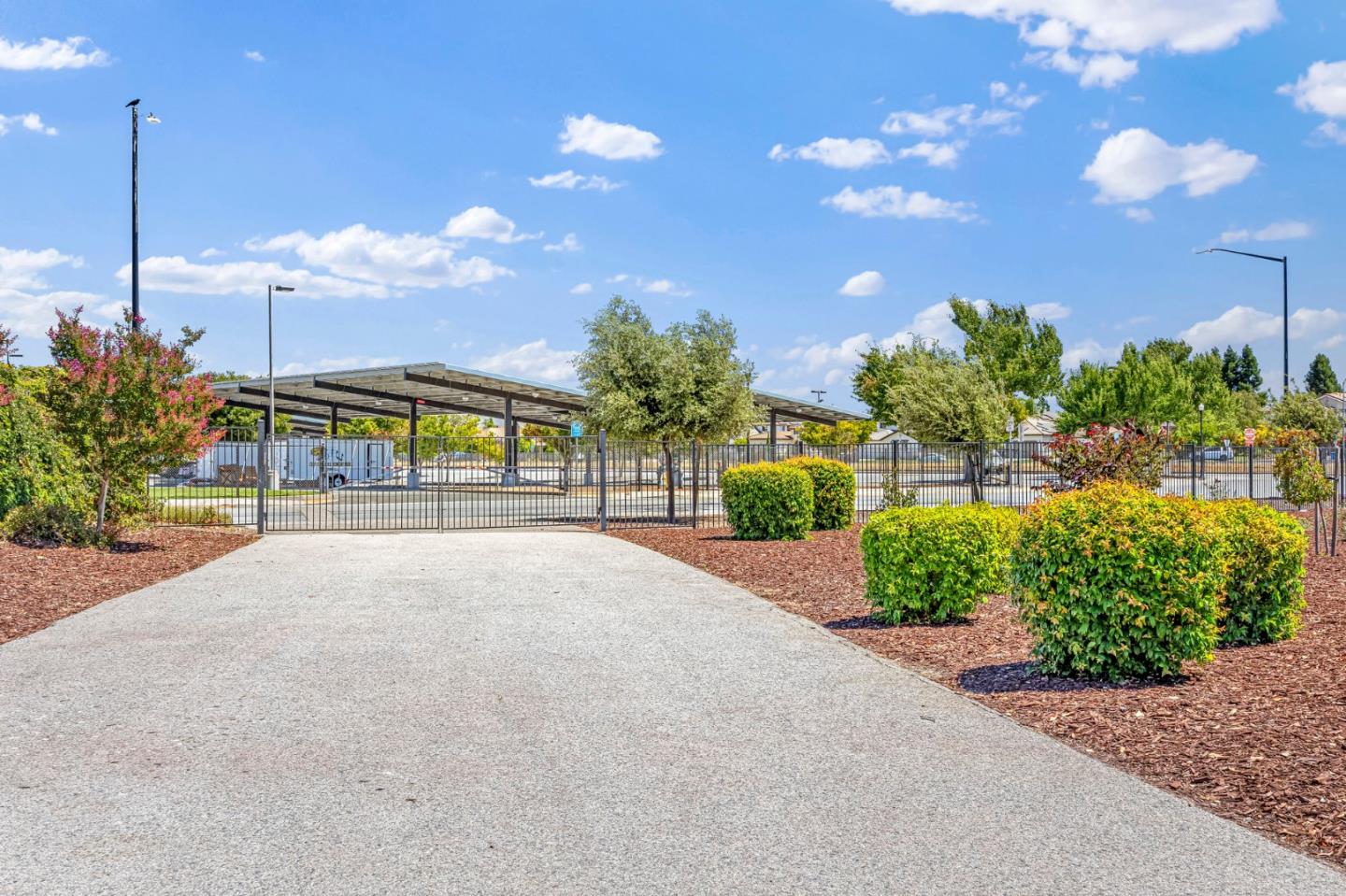 Detail Gallery Image 40 of 41 For 9850 Bobcat Ct, Gilroy,  CA 95020 - 4 Beds | 3/1 Baths