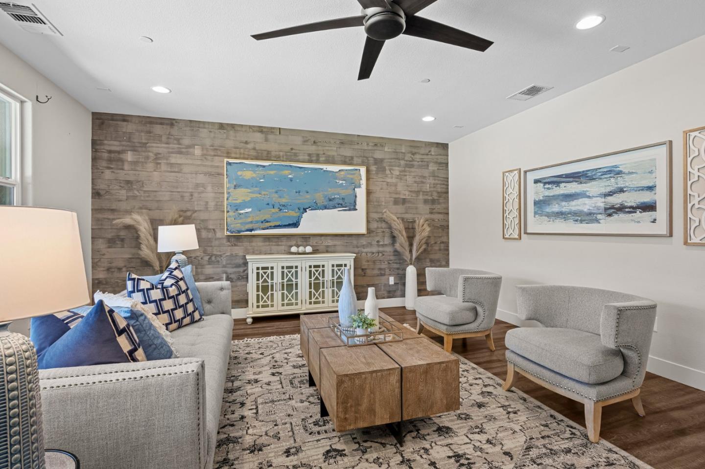 Detail Gallery Image 7 of 41 For 9850 Bobcat Ct, Gilroy,  CA 95020 - 4 Beds | 3/1 Baths