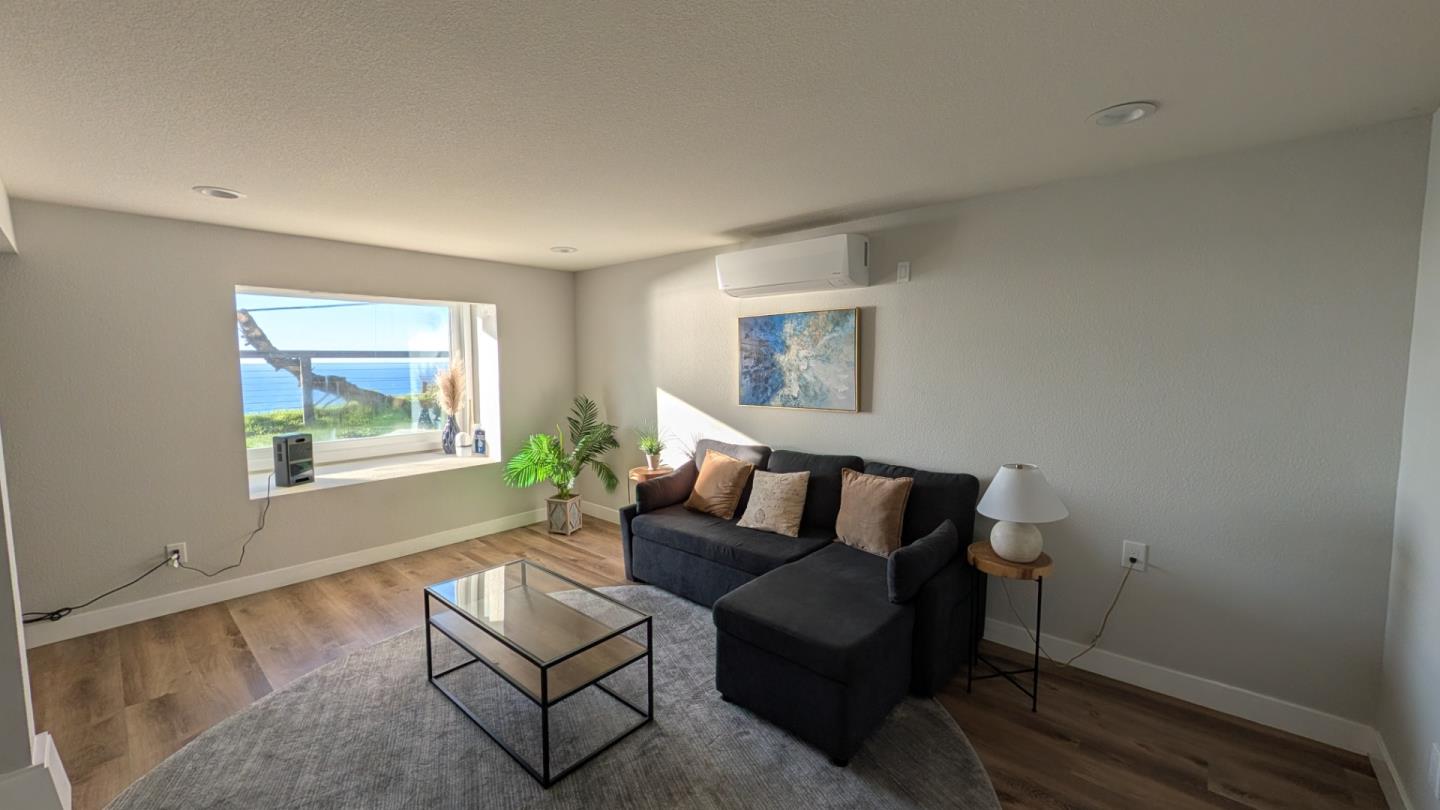 Detail Gallery Image 24 of 29 For 910 Skyline Dr, Daly City,  CA 94015 - 5 Beds | 3 Baths