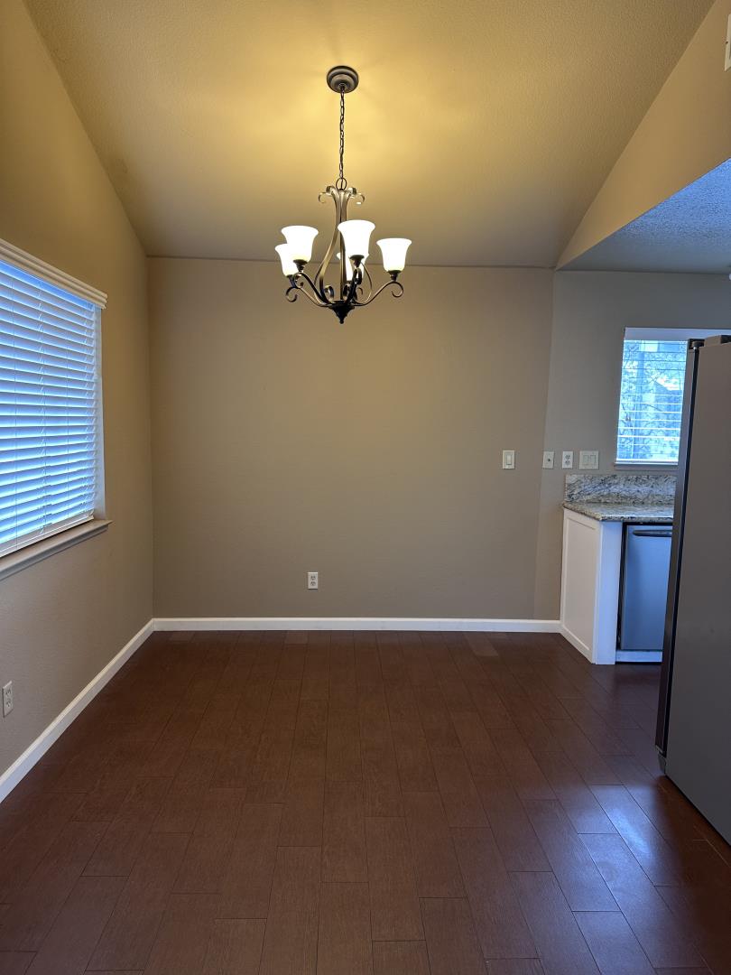 Detail Gallery Image 4 of 12 For 279 Bonita Ln, Foster City,  CA 94404 - 1 Beds | 1 Baths