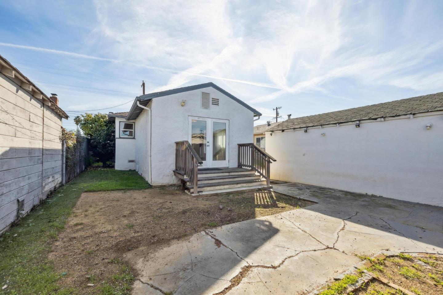 Detail Gallery Image 26 of 28 For 2139 108th Ave, Oakland,  CA 94603 - 3 Beds | 1 Baths