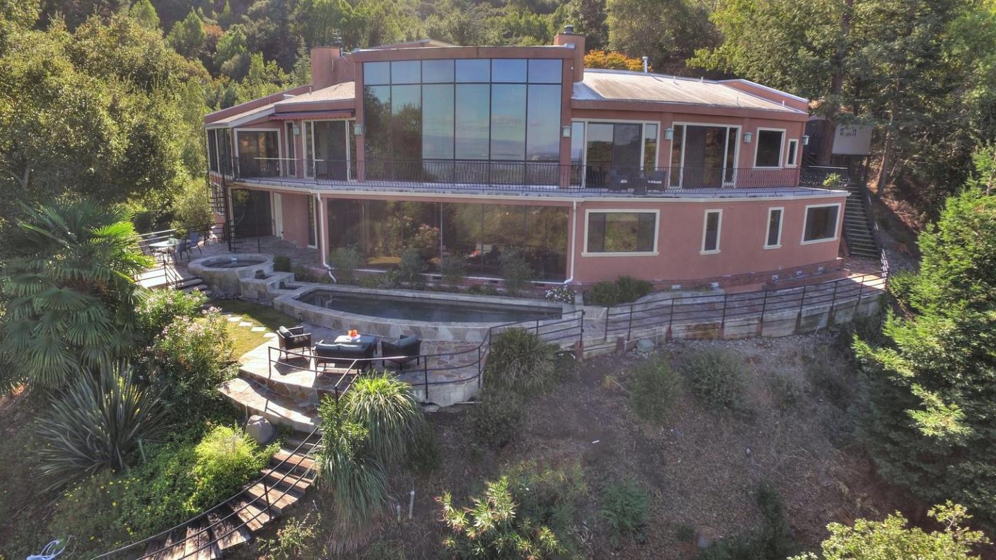 Detail Gallery Image 37 of 61 For 15345 Bohlman Rd, Saratoga,  CA 95070 - 5 Beds | 6/1 Baths