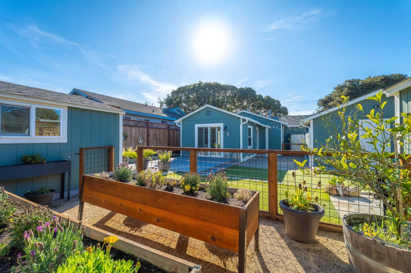 Detail Gallery Image 35 of 45 For 415 Hannon Ave, Monterey,  CA 93940 - 2 Beds | 2 Baths
