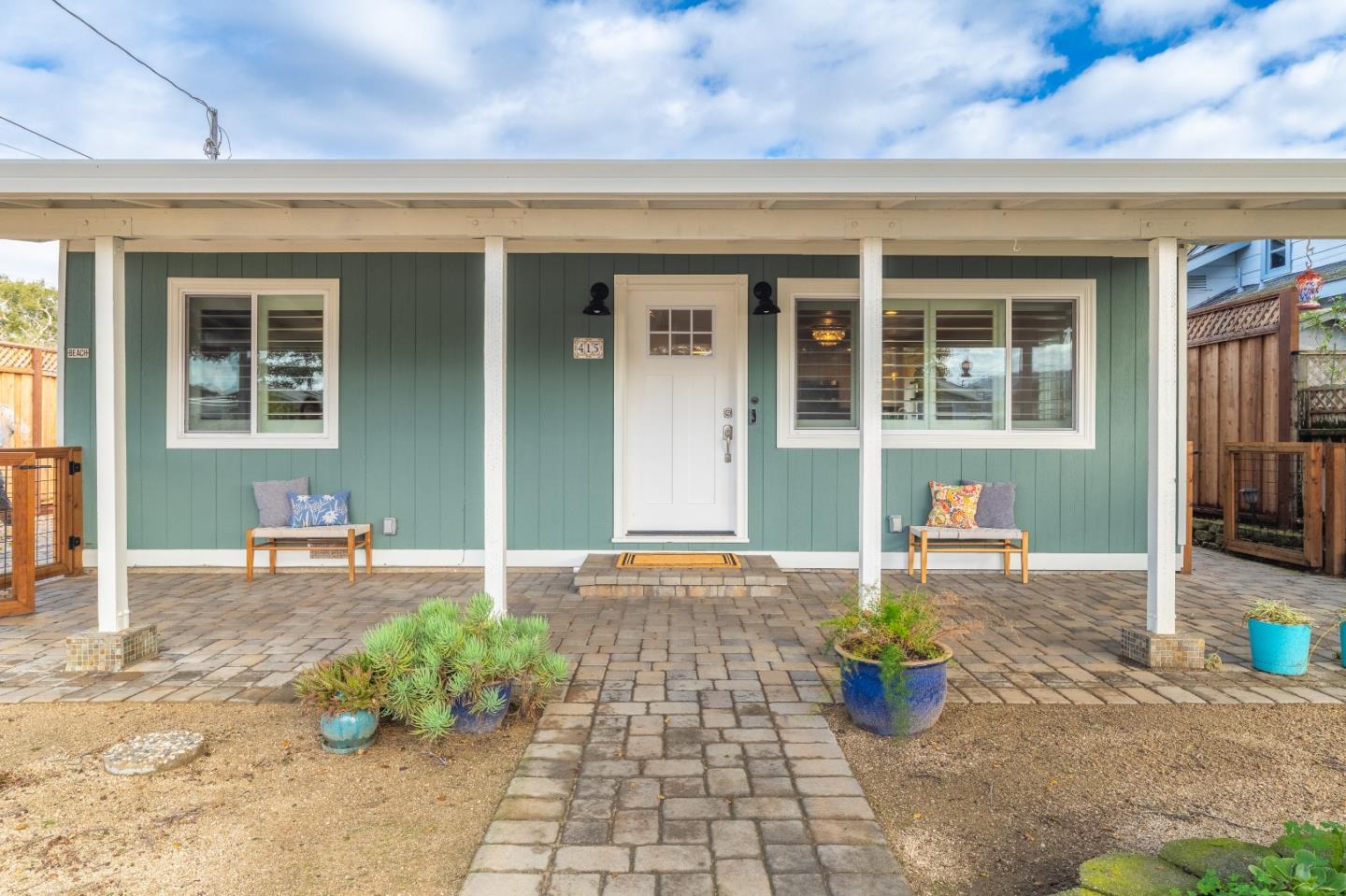 Detail Gallery Image 7 of 45 For 415 Hannon Ave, Monterey,  CA 93940 - 2 Beds | 2 Baths