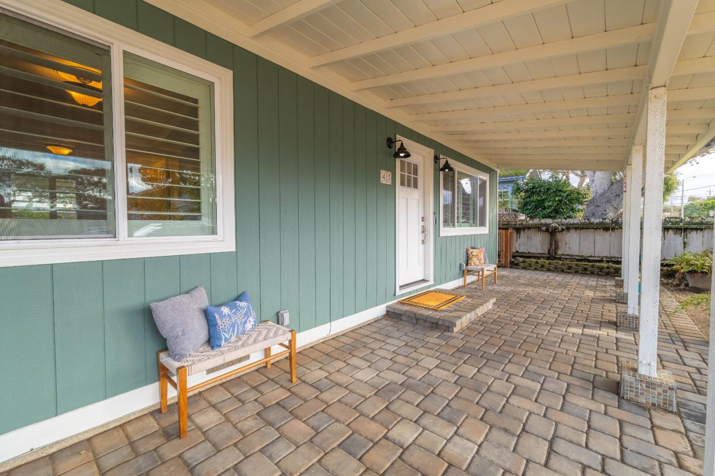 Detail Gallery Image 8 of 45 For 415 Hannon Ave, Monterey,  CA 93940 - 2 Beds | 2 Baths