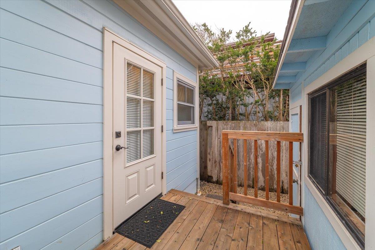 Detail Gallery Image 27 of 31 For 132 6th St, Pacific Grove,  CA 93950 - 2 Beds | 1 Baths