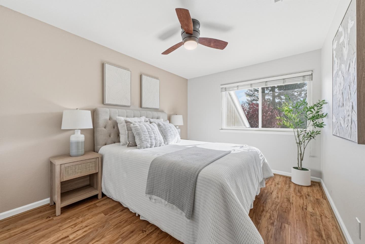 Detail Gallery Image 14 of 35 For 7435 Maywood Dr, Pleasanton,  CA 94588 - 3 Beds | 2/1 Baths