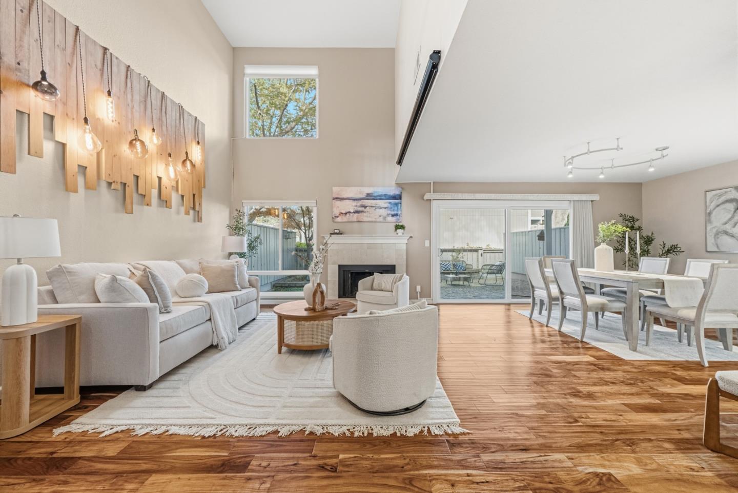 Detail Gallery Image 9 of 35 For 7435 Maywood Dr, Pleasanton,  CA 94588 - 3 Beds | 2/1 Baths