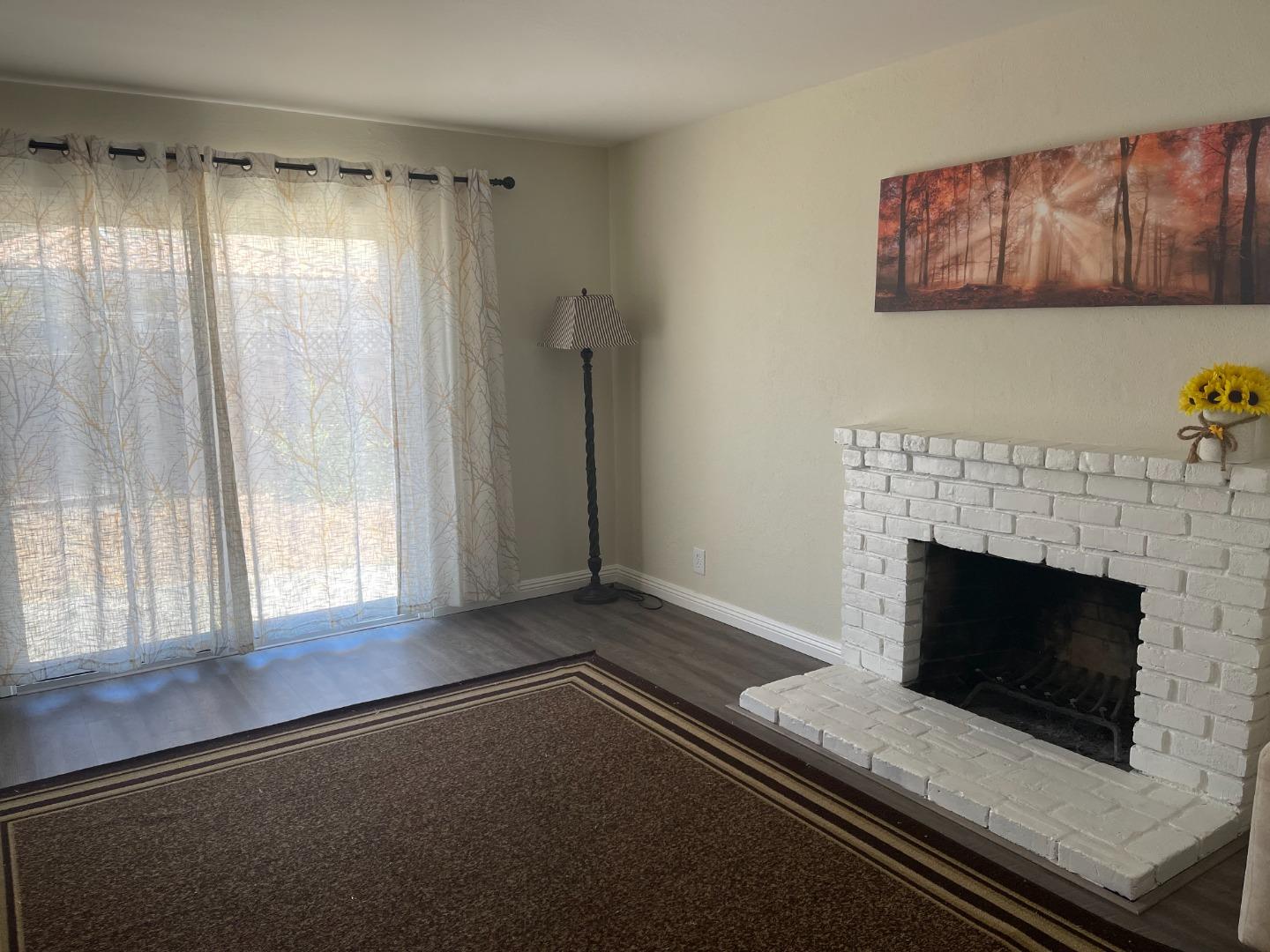 Detail Gallery Image 11 of 17 For 5733 Harder St, San Jose,  CA 95129 - 3 Beds | 2 Baths