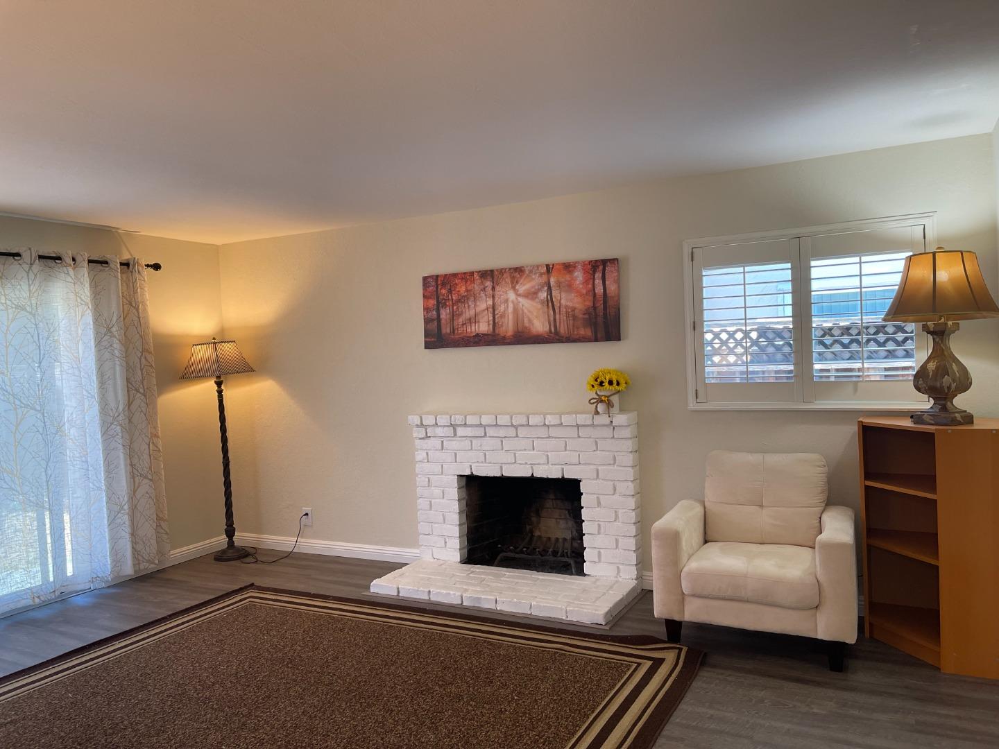 Detail Gallery Image 12 of 17 For 5733 Harder St, San Jose,  CA 95129 - 3 Beds | 2 Baths