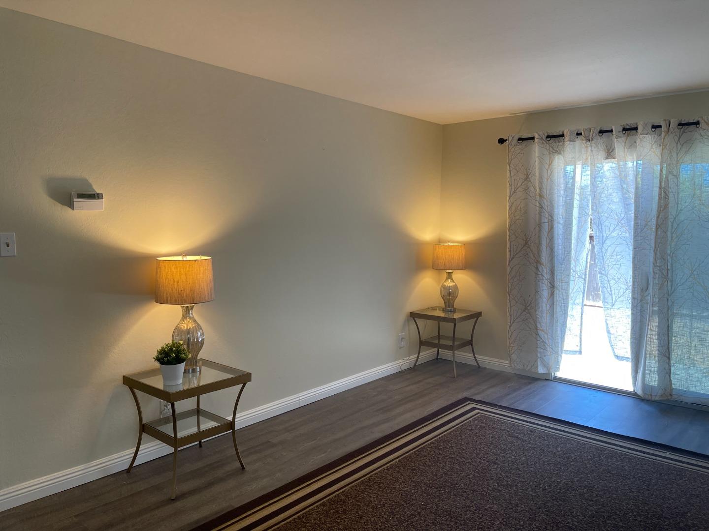 Detail Gallery Image 14 of 17 For 5733 Harder St, San Jose,  CA 95129 - 3 Beds | 2 Baths