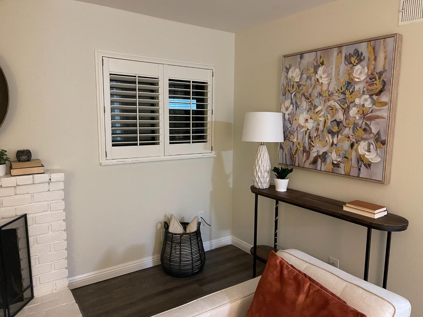 Detail Gallery Image 8 of 17 For 5733 Harder St, San Jose,  CA 95129 - 3 Beds | 2 Baths