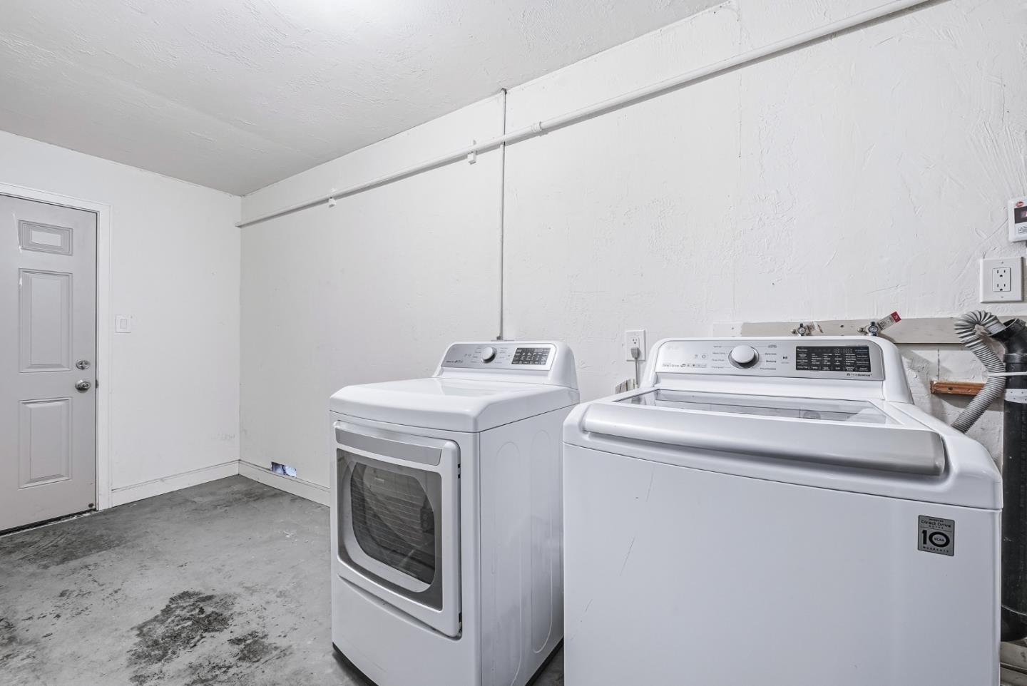 Detail Gallery Image 27 of 41 For 2427 Holland St, San Mateo,  CA 94403 - 3 Beds | 2 Baths