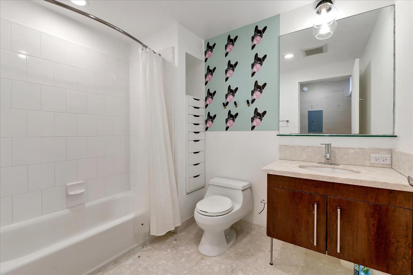 Detail Gallery Image 25 of 33 For 350 11th Ave #329,  San Diego,  CA 92101 - 1 Beds | 1 Baths