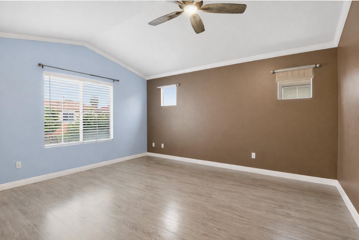 Detail Gallery Image 5 of 12 For 7208 Paseo Del Rio, Los Angeles,  CA 90040 - 3 Beds | 2/1 Baths