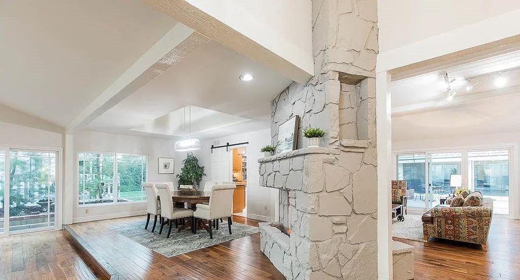 Detail Gallery Image 12 of 39 For 22243 Craggy View St, Chatsworth,  CA 91311 - 5 Beds | 4 Baths