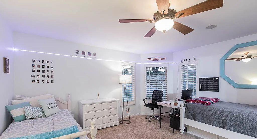 Detail Gallery Image 20 of 39 For 22243 Craggy View St, Chatsworth,  CA 91311 - 5 Beds | 4 Baths