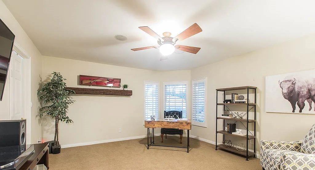 Detail Gallery Image 9 of 39 For 22243 Craggy View St, Chatsworth,  CA 91311 - 5 Beds | 4 Baths