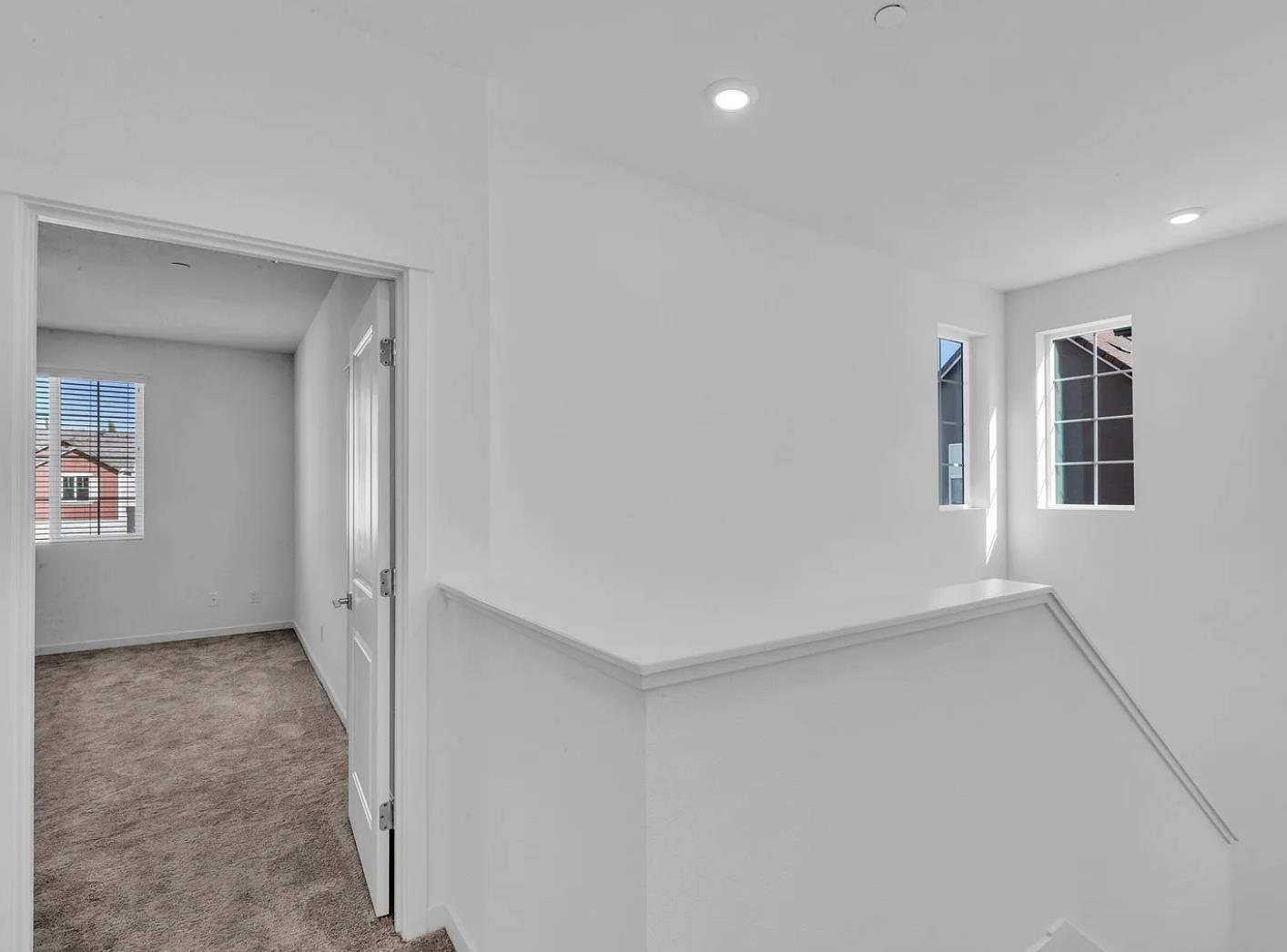 Detail Gallery Image 12 of 19 For 305 Cinema St, Sacramento,  CA 95823 - 4 Beds | 3/1 Baths